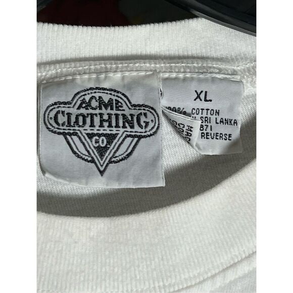 Vintage 1991 Looney Tunes ACME Roadrunner Coyote Tee - Picture 4 of 8